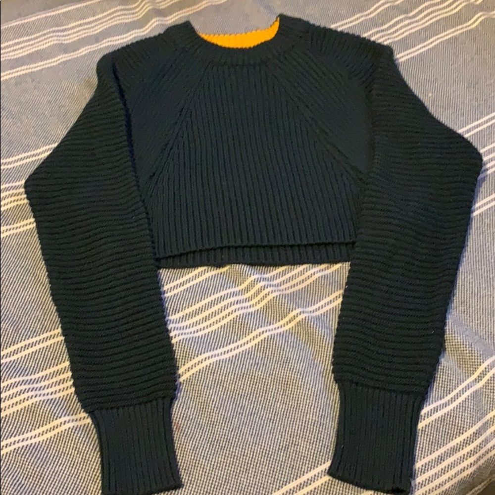 TOPSHOP Olive Crop Sweater